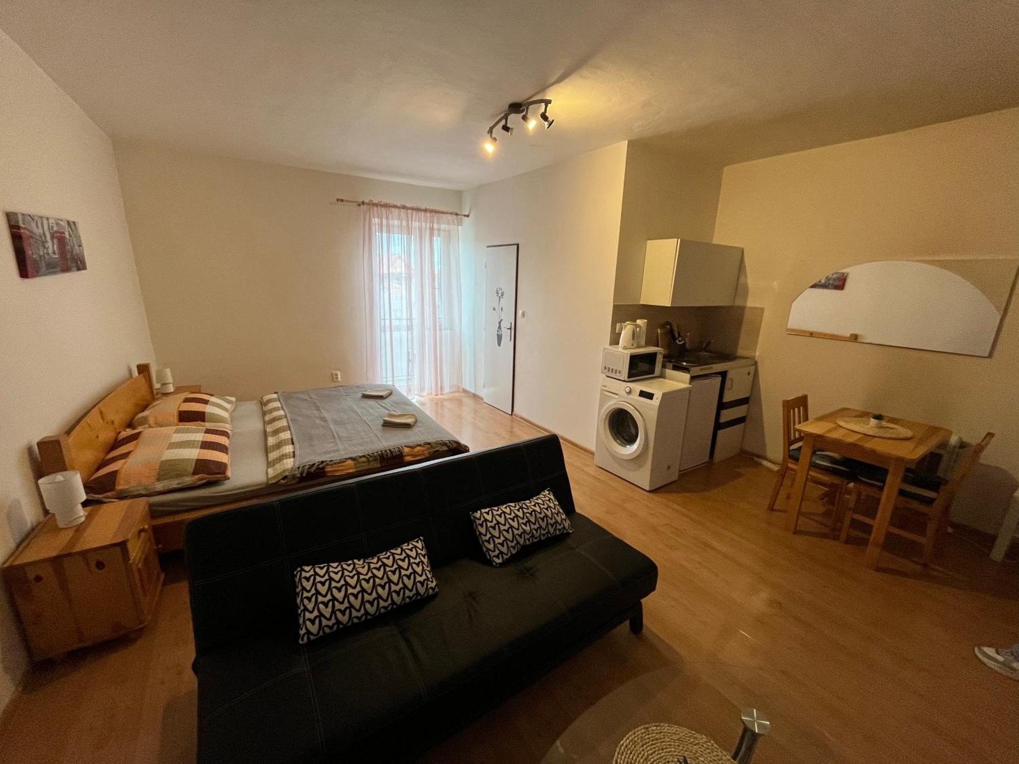 Apartman Centrum Банска-Бистрица Экстерьер фото
